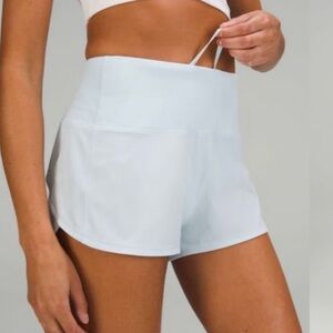 LULULEMON WOMEN SHORTS